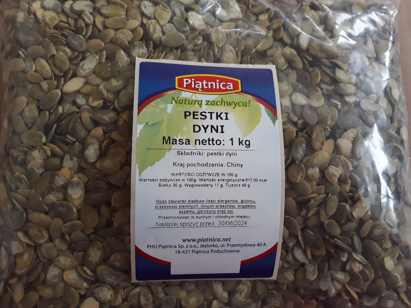 P. DYNIA PESTKI ŁUSKANE 1kg/12